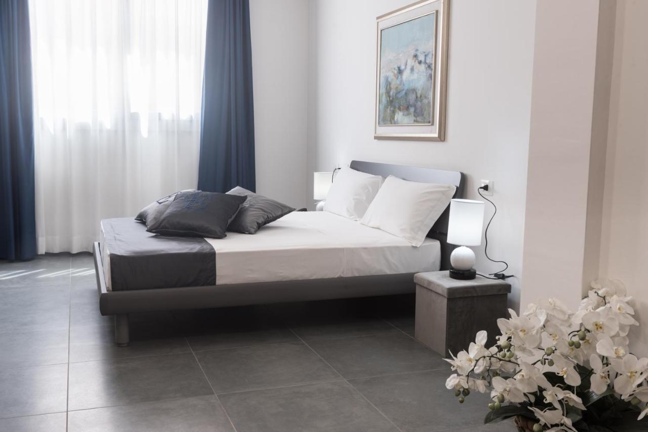 L'Essenza Hotel Olbia Esterno foto