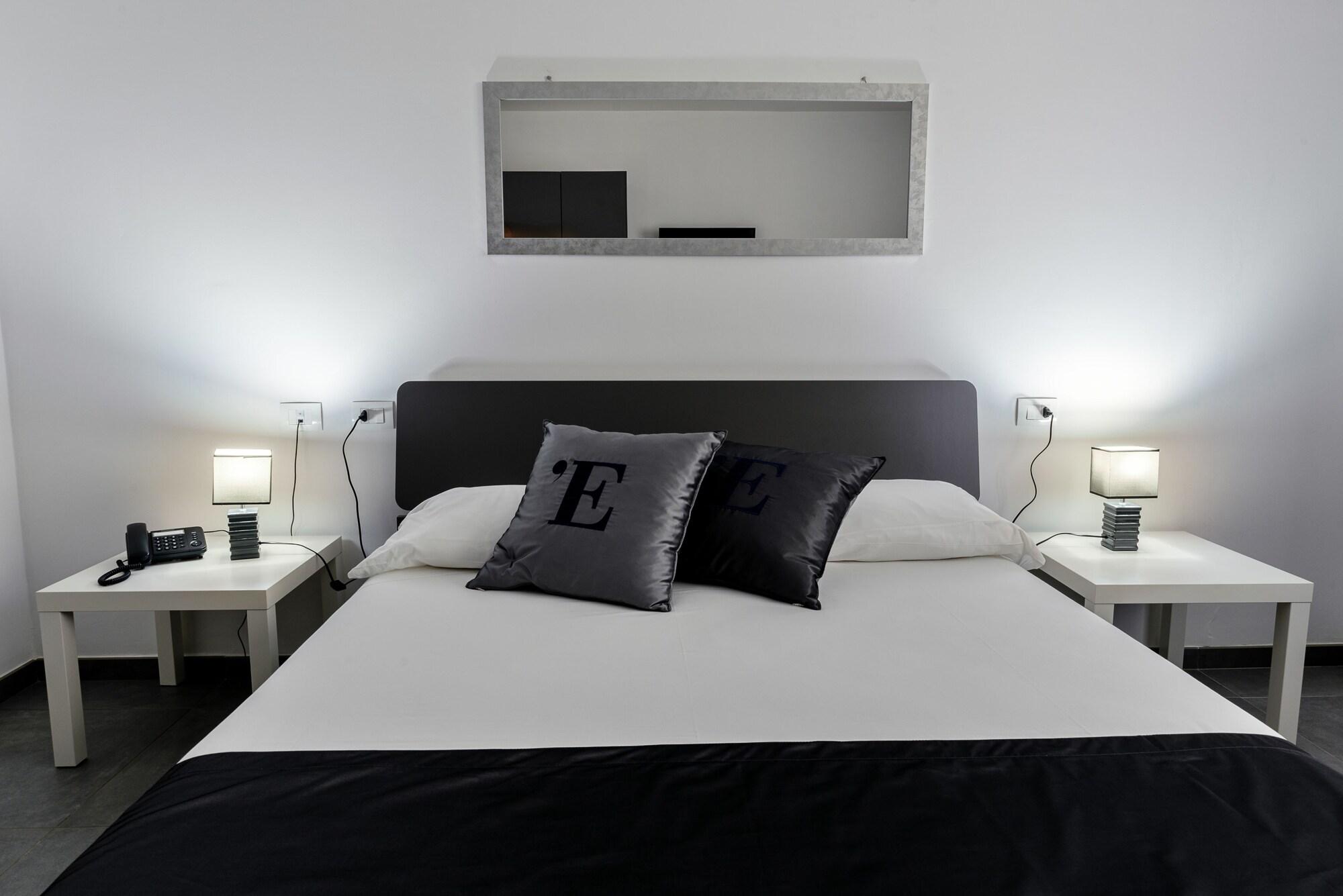 L'Essenza Hotel Olbia Esterno foto