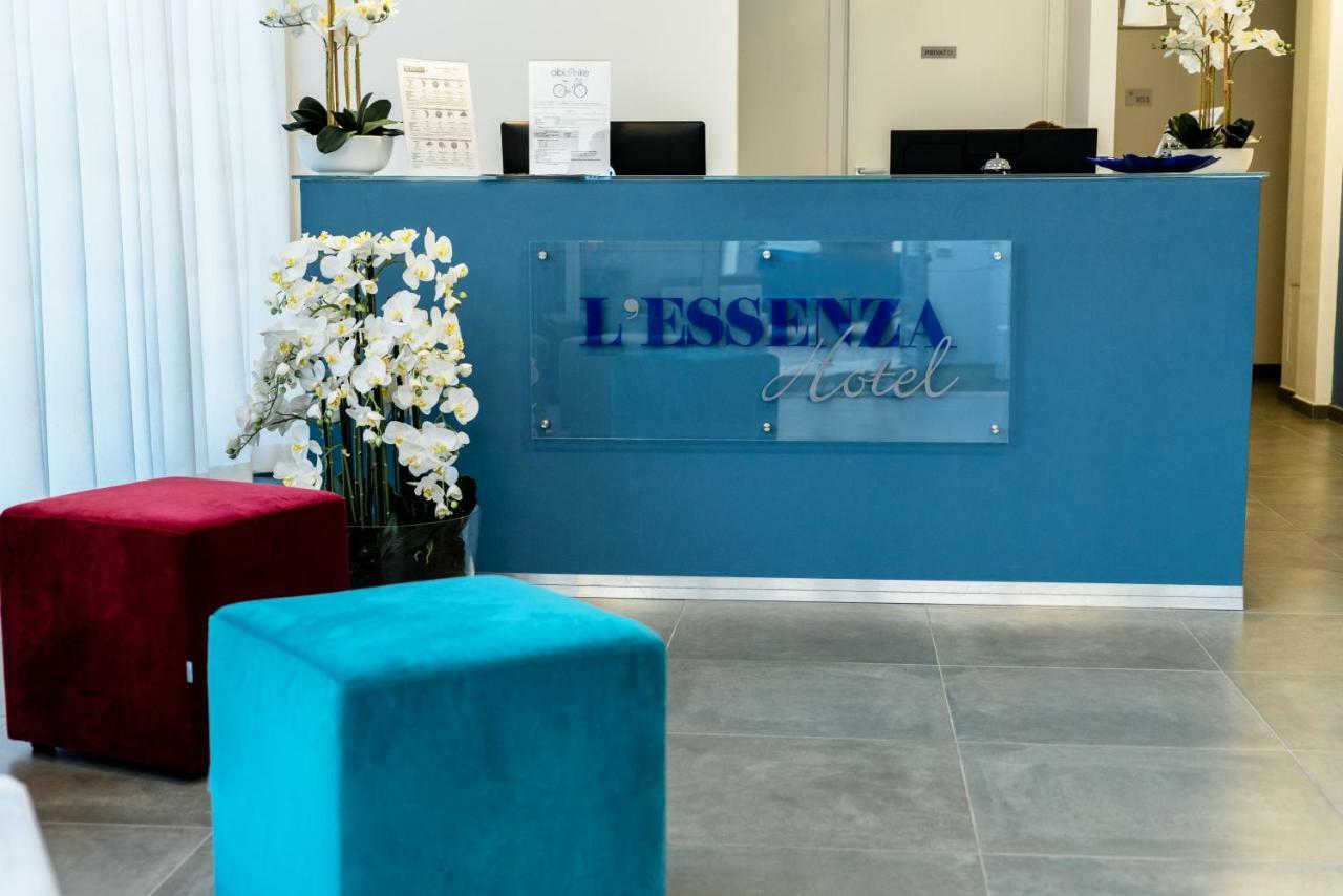 L'Essenza Hotel Olbia Esterno foto